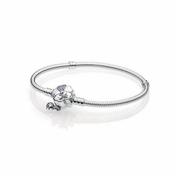 Pandora Moments Silver Bracelet With Wildflower Meadow Clasp